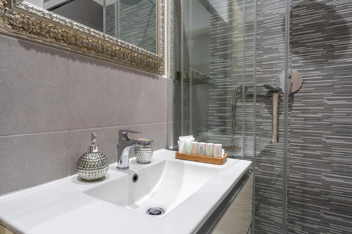 Testaccio Strategic Suite